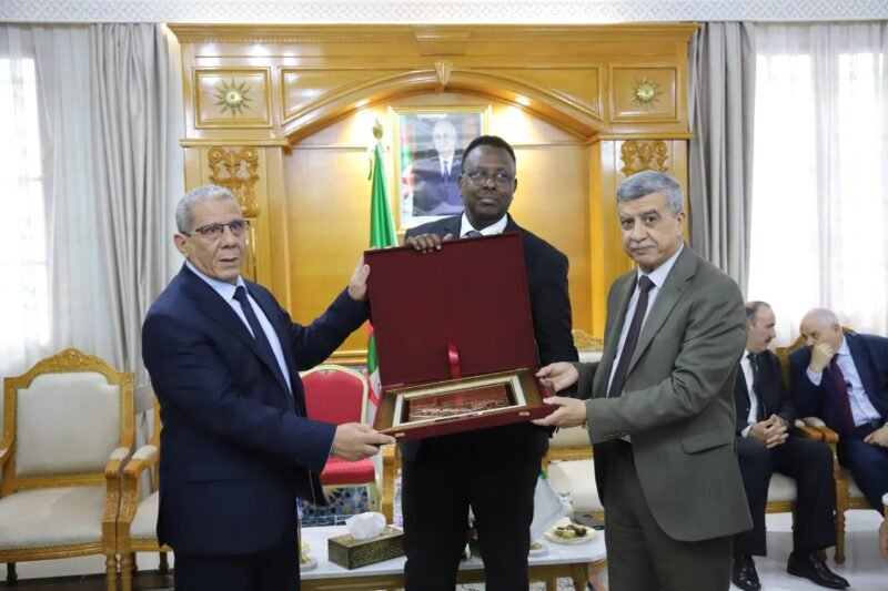 Somali Minister of Justice and Constitution Algeria