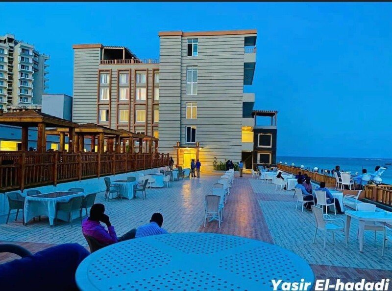 Elite Hotel building